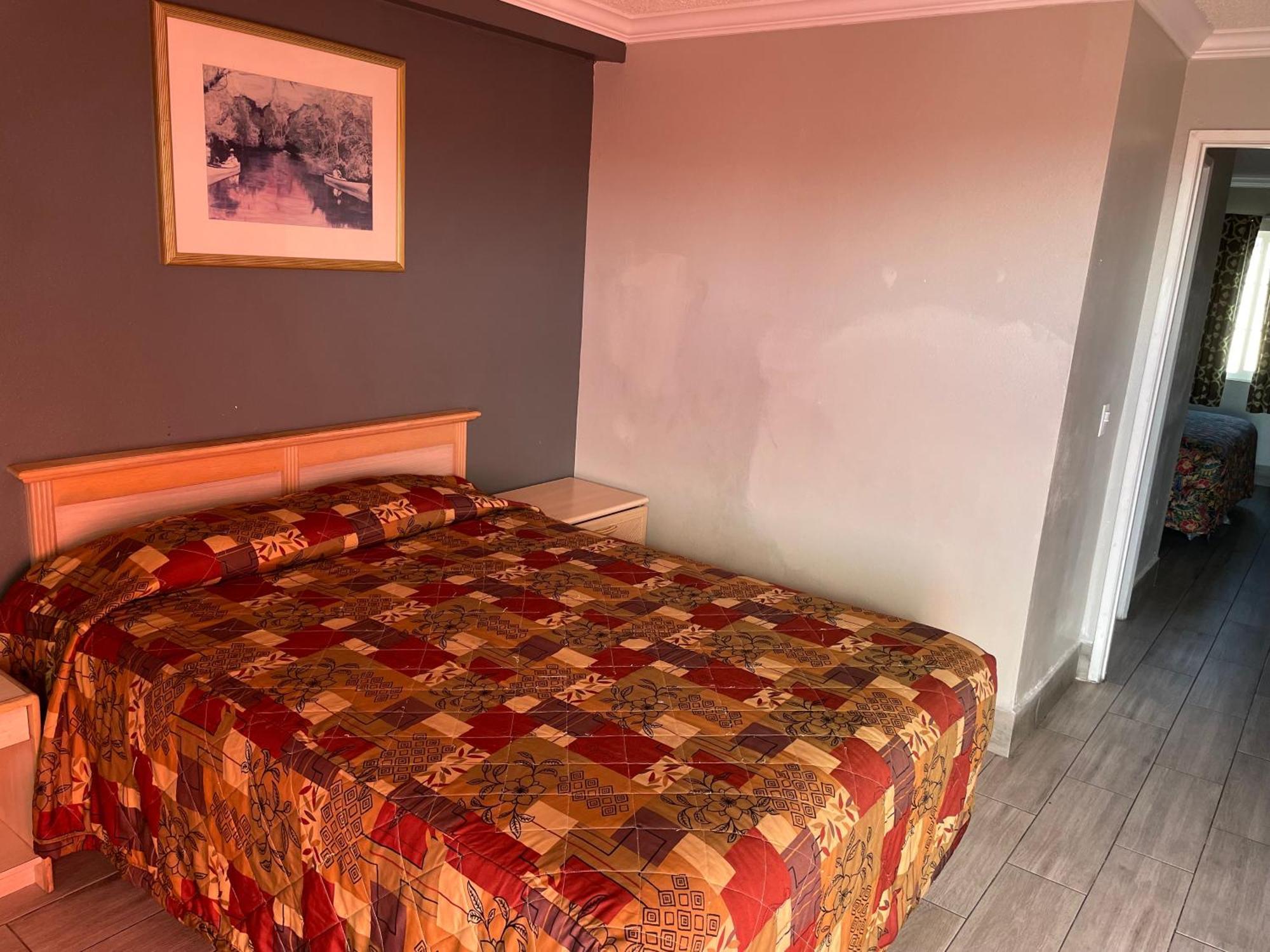 Heritage Inn And Suites Corona Εξωτερικό φωτογραφία