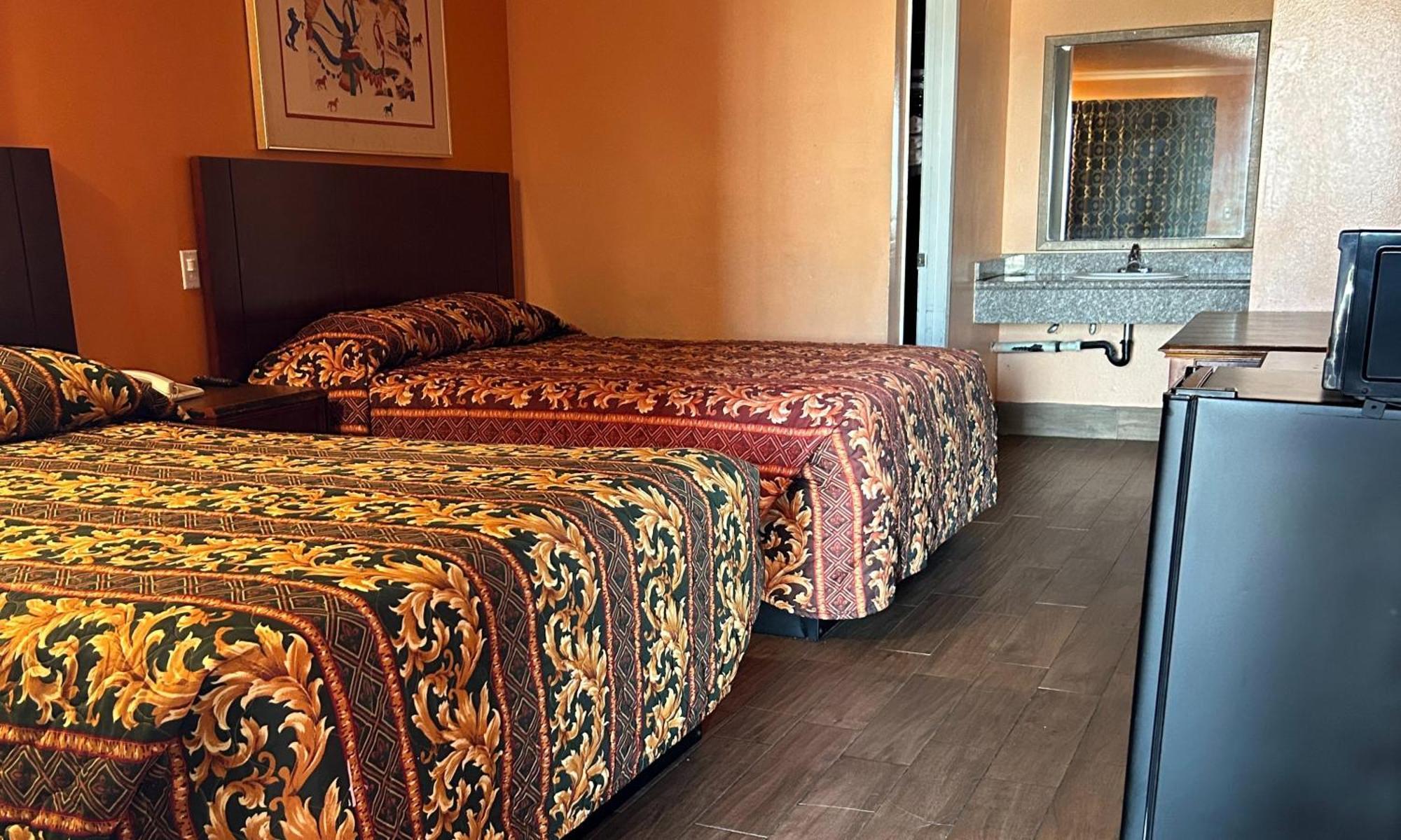 Heritage Inn And Suites Corona Εξωτερικό φωτογραφία
