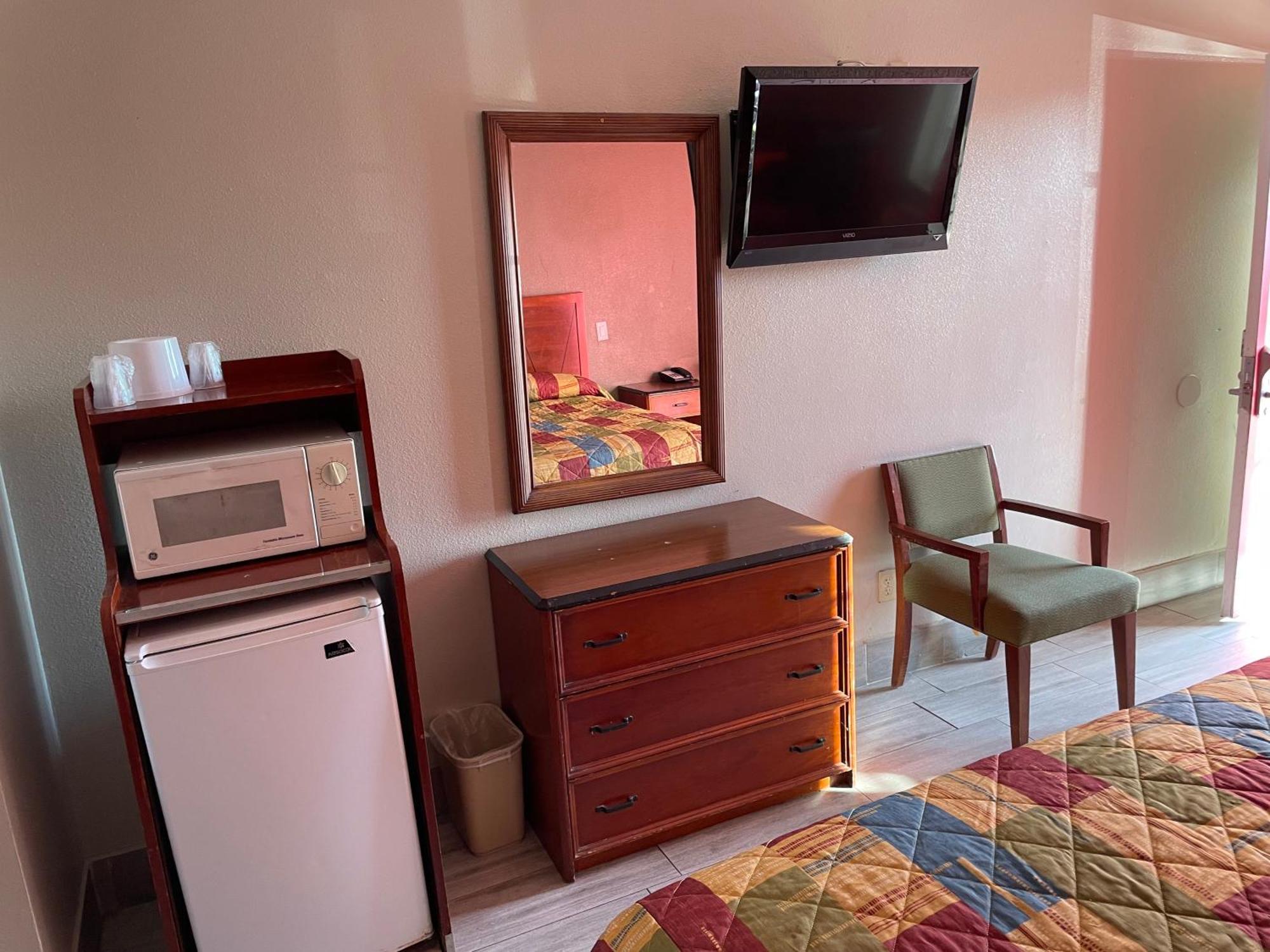 Heritage Inn And Suites Corona Εξωτερικό φωτογραφία
